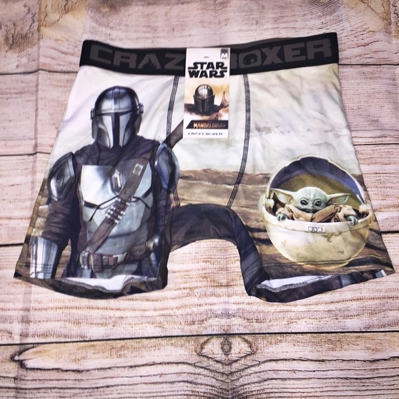 Stars Wars “The Mandalorian” Crazy Boxers Size M - Picture 1 of 5
